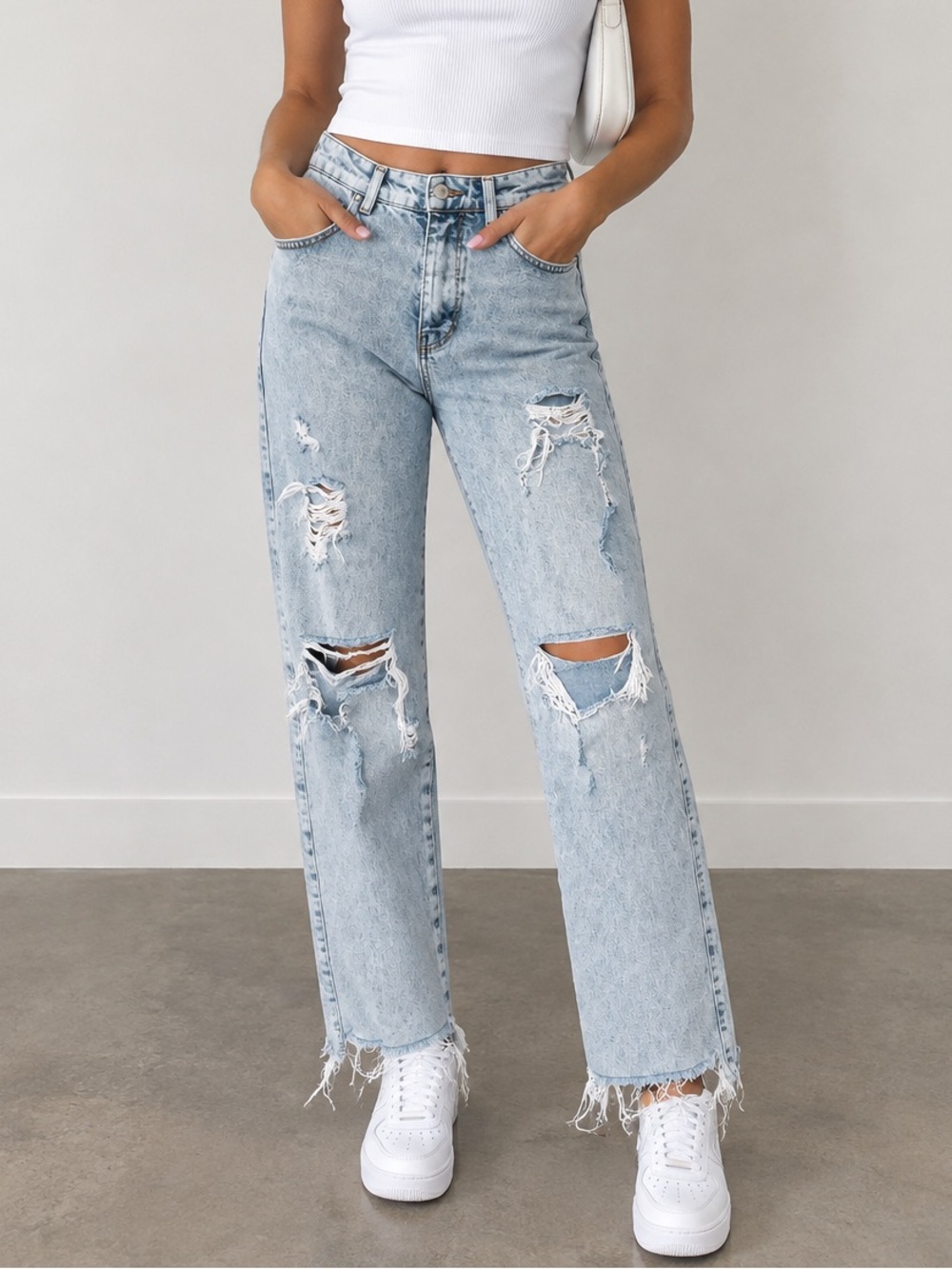 Zara Light Acid Wash Distressed Ripped Mom Jeans Straight Leg High Rise Size 2